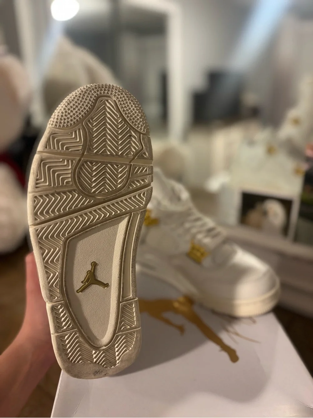 Jordan White and Gold Air Jordan 4 Sneakers - Picture 4 of 5